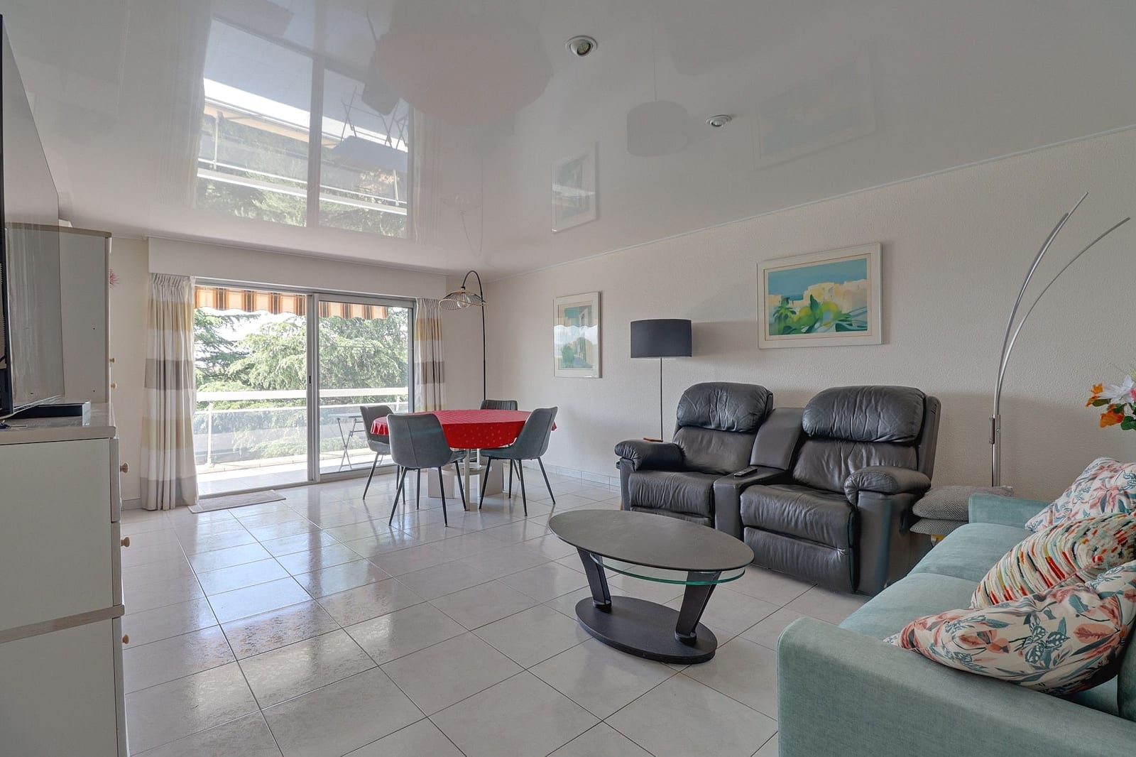 Photo 2 : Appartement 3 pièces 70 m² – emplacement de choix